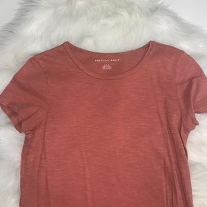 American Eagle Pink Short Sleeve Tshirt Size Medium